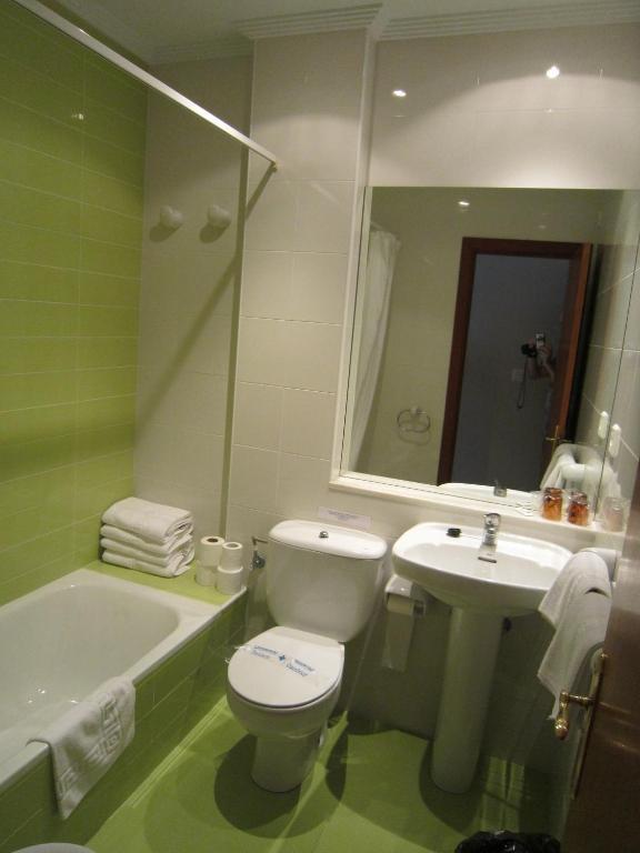 Apartamentos Elena ลาเรโด ห้อง รูปภาพ